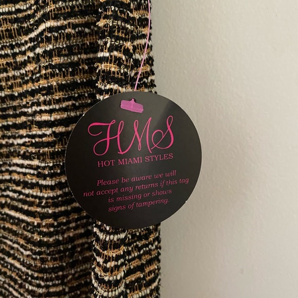 Two piece set (crop top and skirt), size M, NWT - Picture 4 of 10